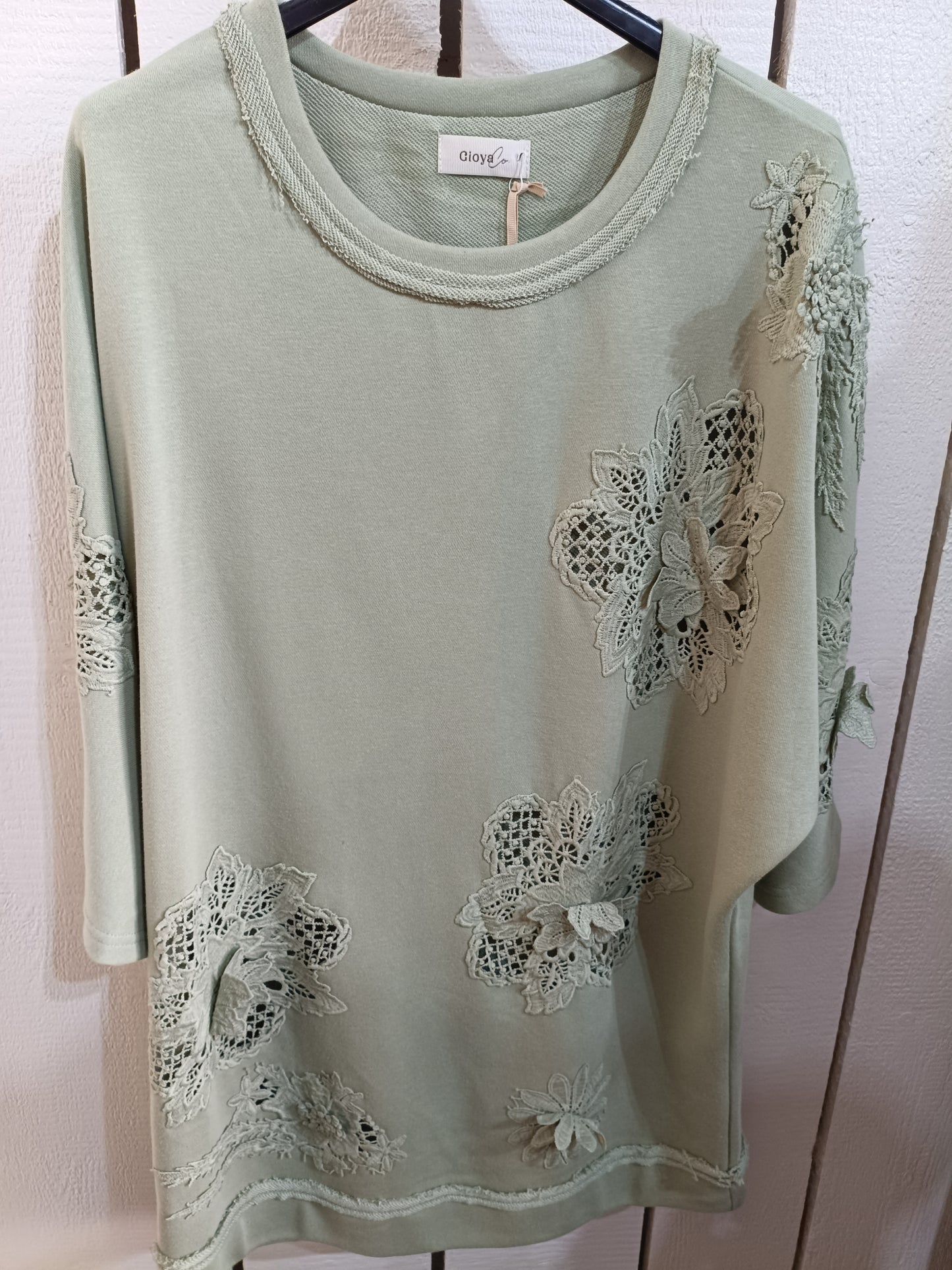 Sweat broderie