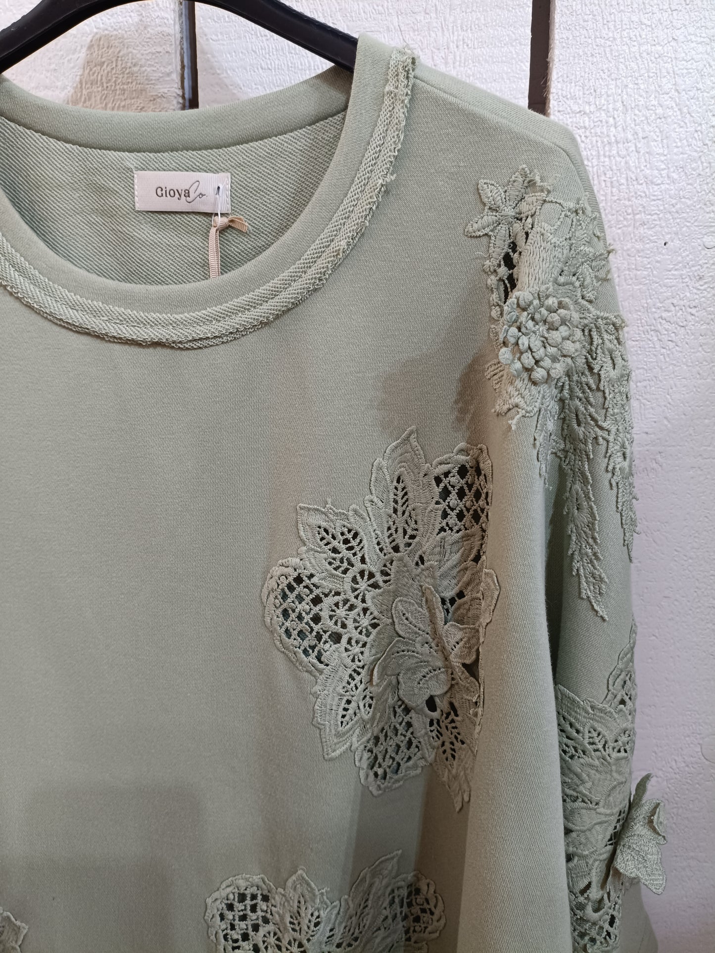 Sweat broderie