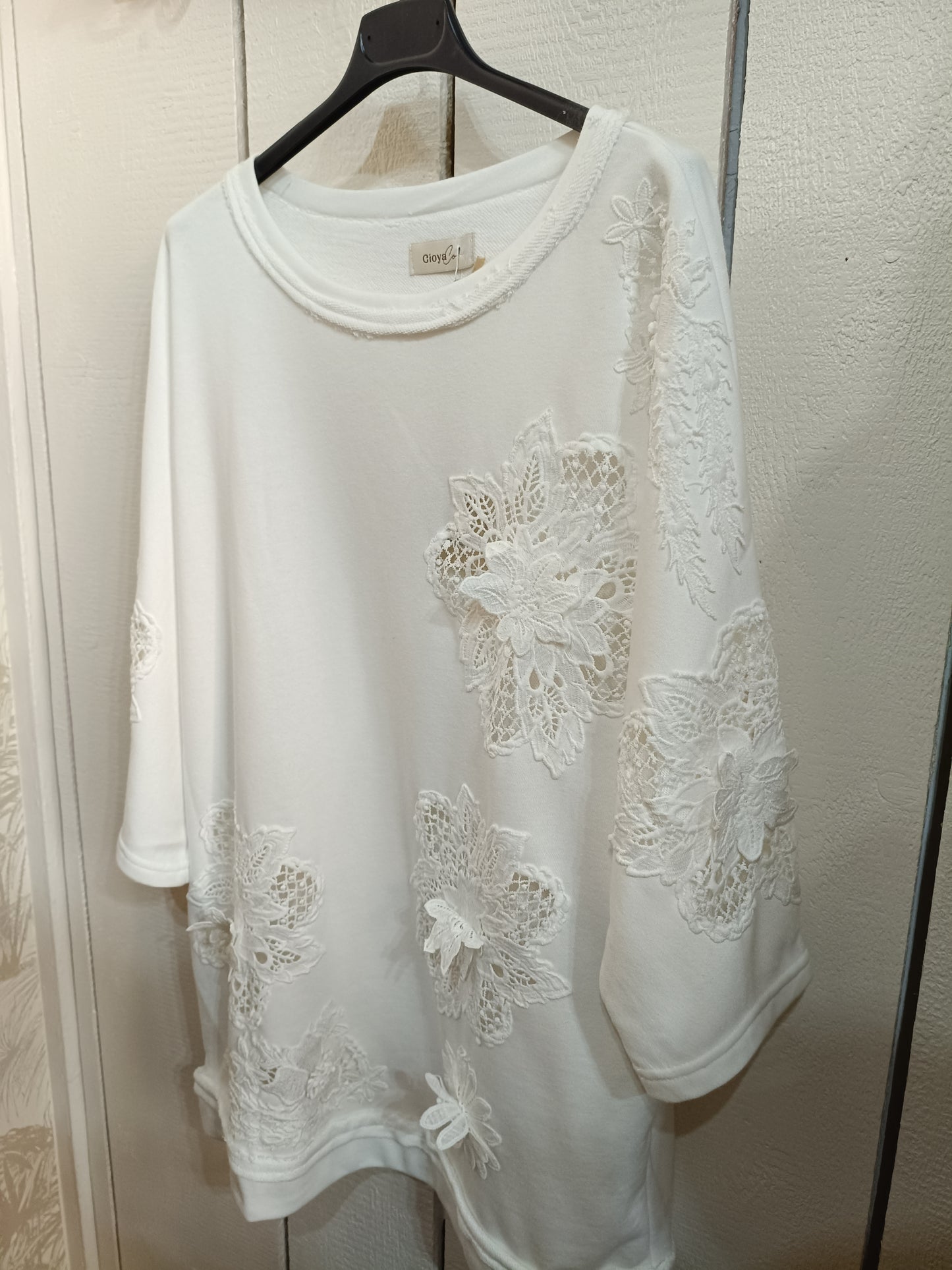 Sweat broderie