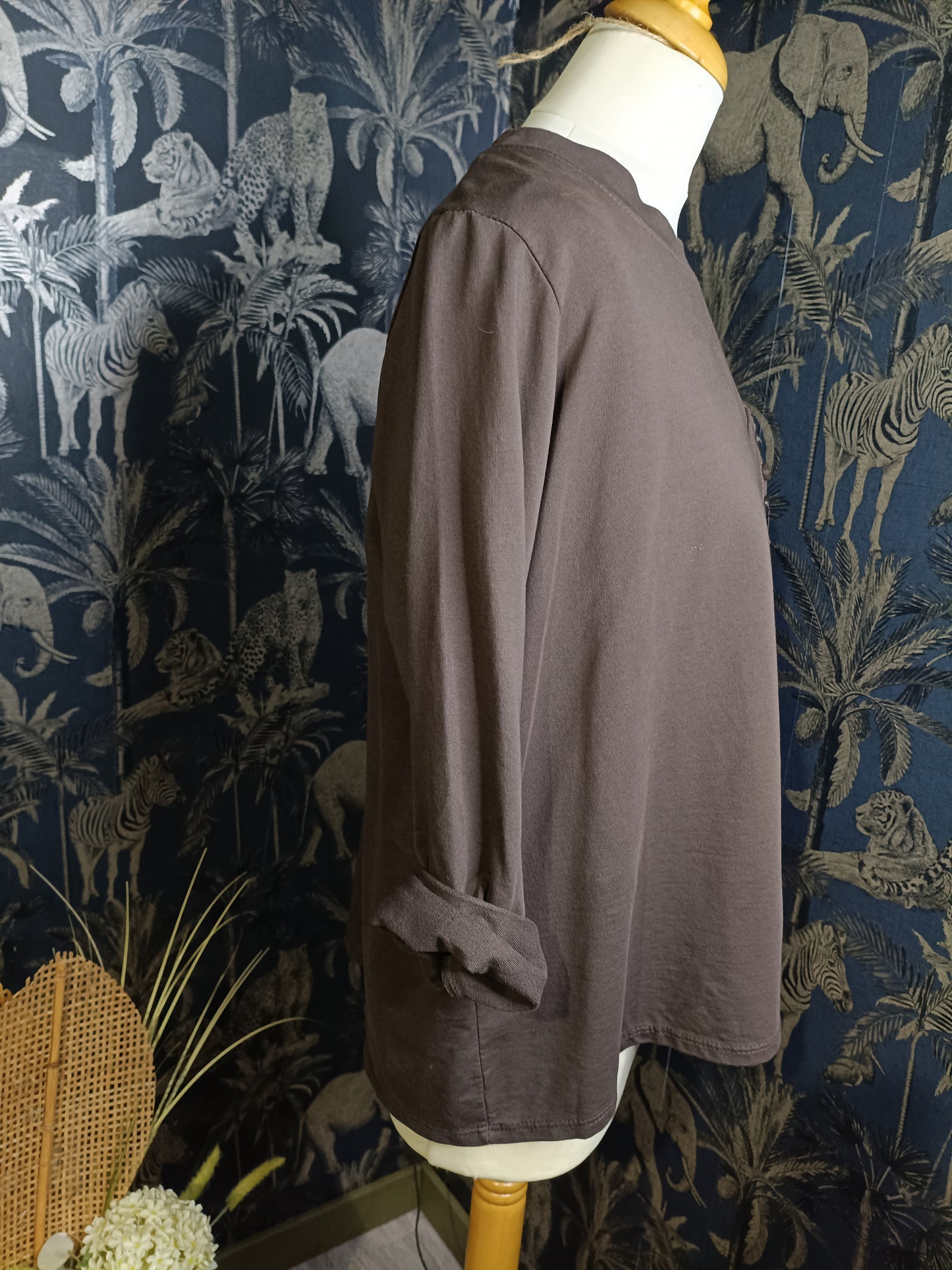 Top asymétrique